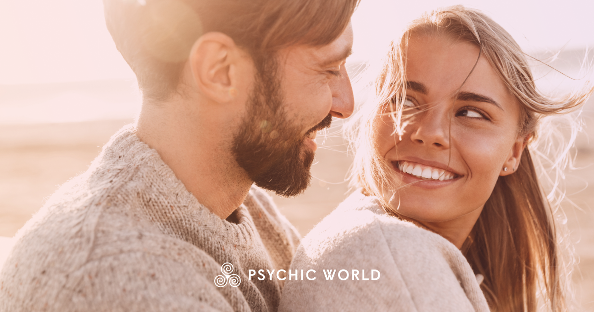 Couple in love - discover your zodiac compatibility on PsychicWorld
